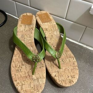 Tory Burch Women’s Green Leather Thong Wedge Sandals Size 10.5 M